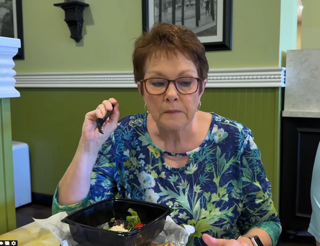 Chicken Salad Chick Classic Salad 2 Chicken Salad Chick Classic Salad Review