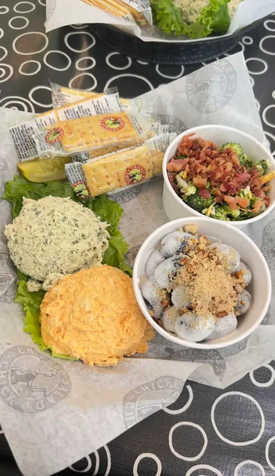 Chicken Salad Chick Lauryn's Lemon Basil 2 What’s in Lauryn’s Lemon Basil